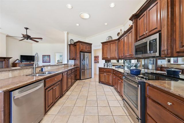 15720 Traditions Boulevard, Edmond, OK 73013