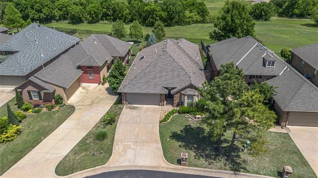 15720 Traditions Boulevard, Edmond, OK 73013