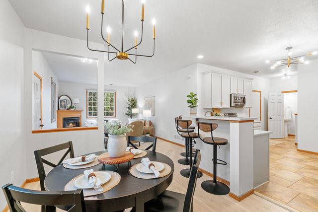 17913 96th Avenue N, Maple Grove, MN 55311