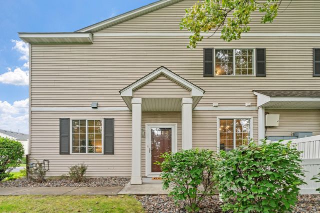 17913 96th Avenue N, Maple Grove, MN 55311