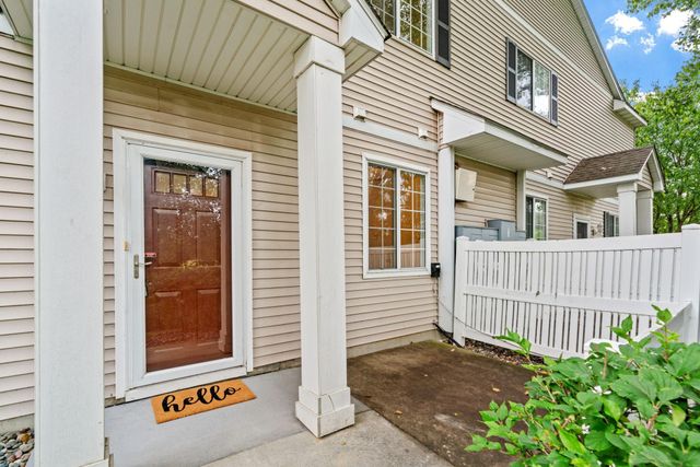 17913 96th Avenue N, Maple Grove, MN 55311