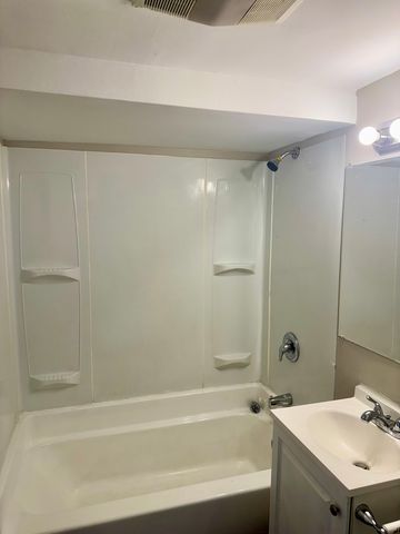 14503 WAVERLY Avenue, Midlothian, IL 60445