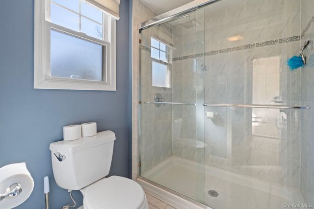 373 1st Street, Mineola, NY 11501