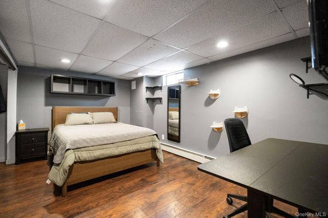 373 1st Street, Mineola, NY 11501