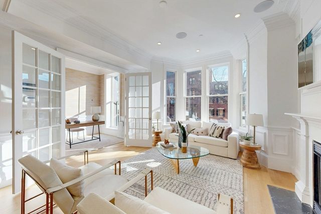 71 Mount Vernon St 1A, Boston, MA 02108