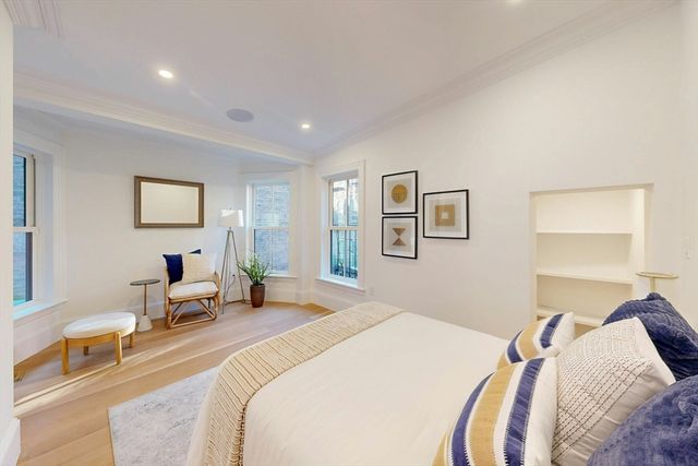 71 Mount Vernon St 1A, Boston, MA 02108