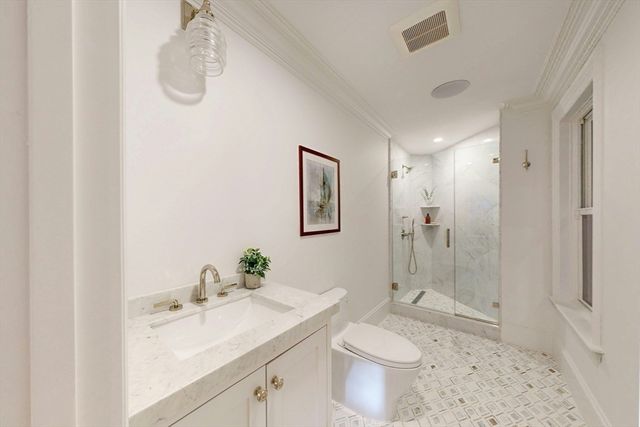 71 Mount Vernon St 1A, Boston, MA 02108