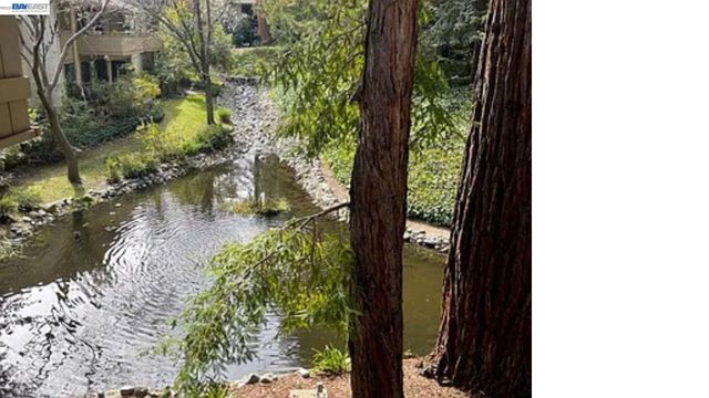 20720 4Th St 3, Saratoga, CA 95070