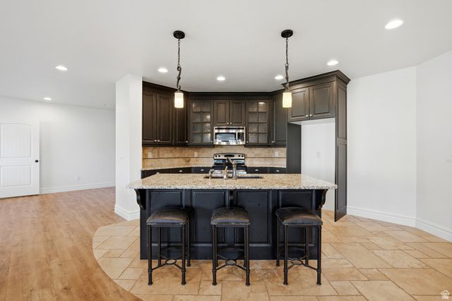 3345 CANYON ESTATES DR, Bountiful, UT 84010