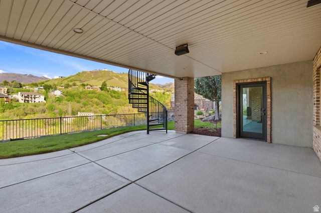 3345 CANYON ESTATES DR, Bountiful, UT 84010