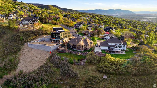 3345 CANYON ESTATES DR, Bountiful, UT 84010