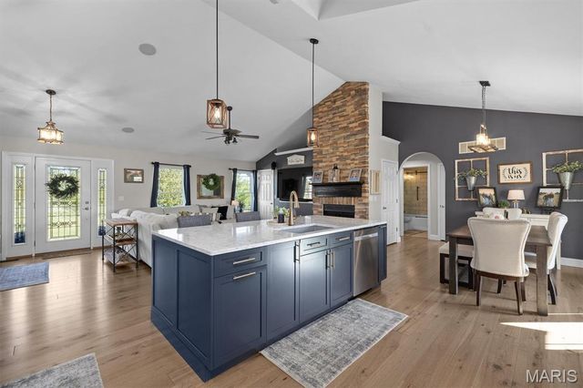 5297 Millennium Court, Edwardsville, IL 62025