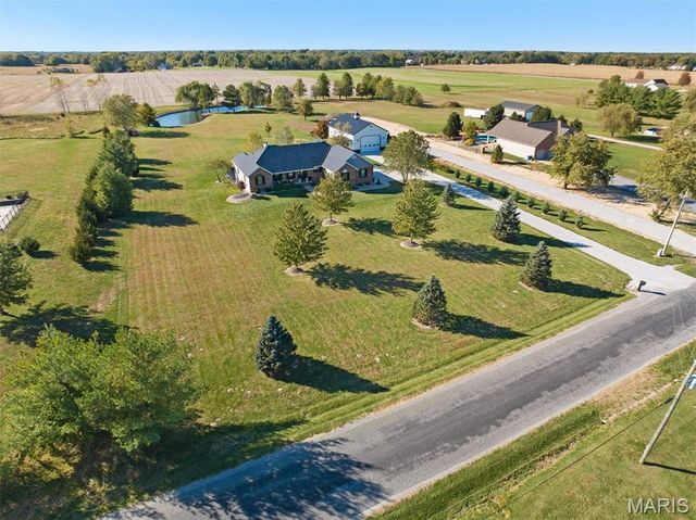 5297 Millennium Court, Edwardsville, IL 62025