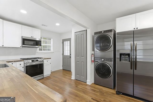 2762 NW Oldknow Drive, Atlanta, GA 30318