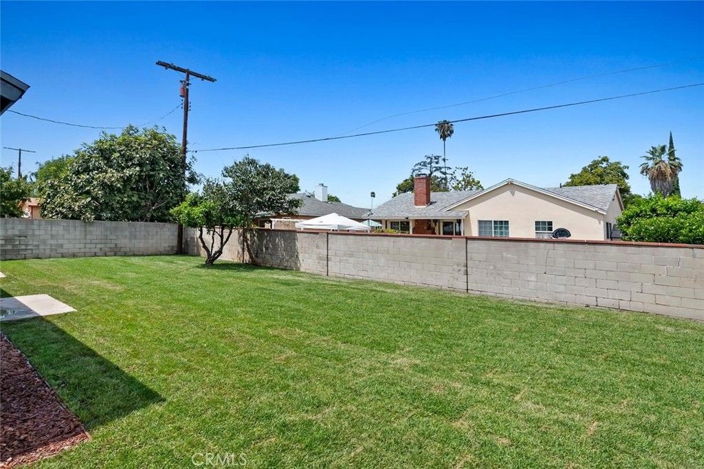 Image 42 of property listing at 20701 Schoolcraft, Winnetka, CA 91306