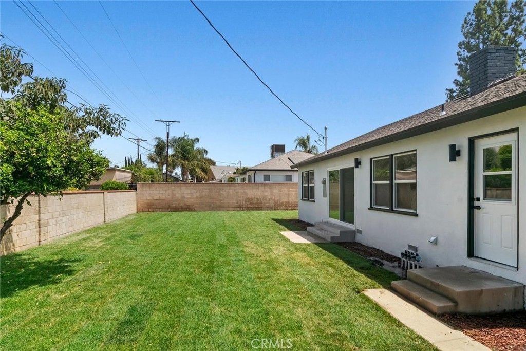 Image 46 of property listing at 20701 Schoolcraft, Winnetka, CA 91306