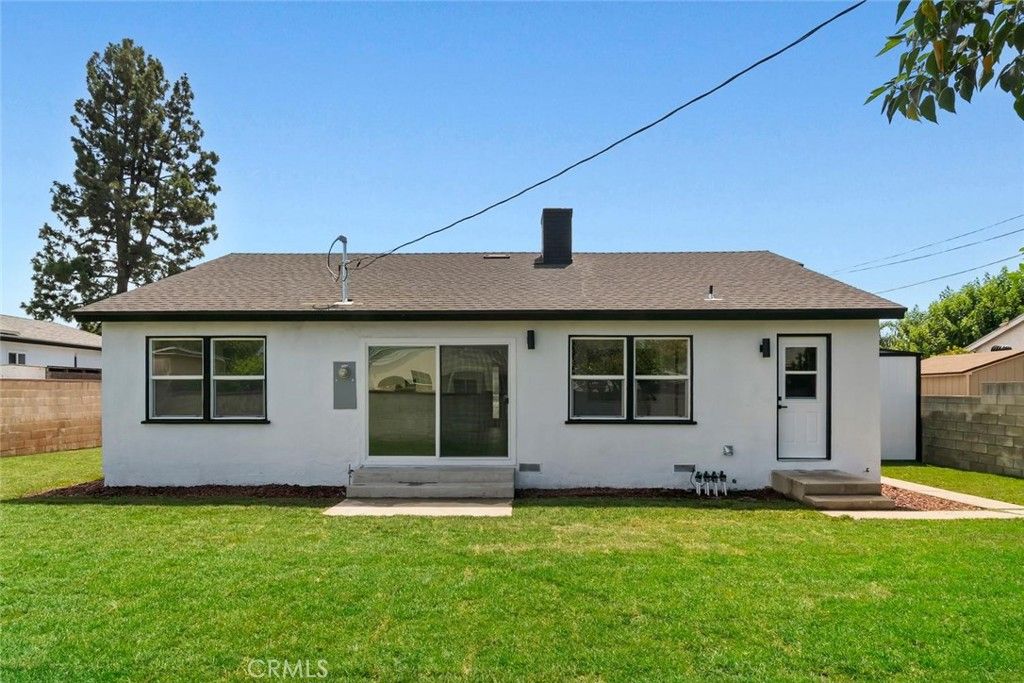 Image 50 of property listing at 20701 Schoolcraft, Winnetka, CA 91306
