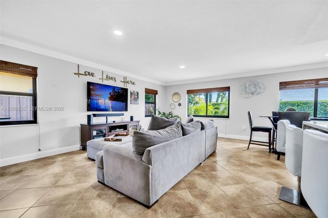 15462 SW 115th Street, Miami, FL 33196