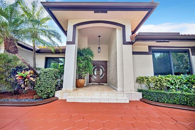 15462 SW 115th Street, Miami, FL 33196