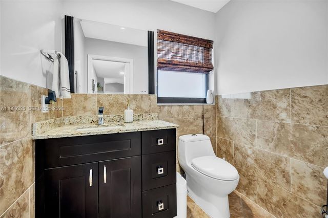 15462 SW 115th Street, Miami, FL 33196