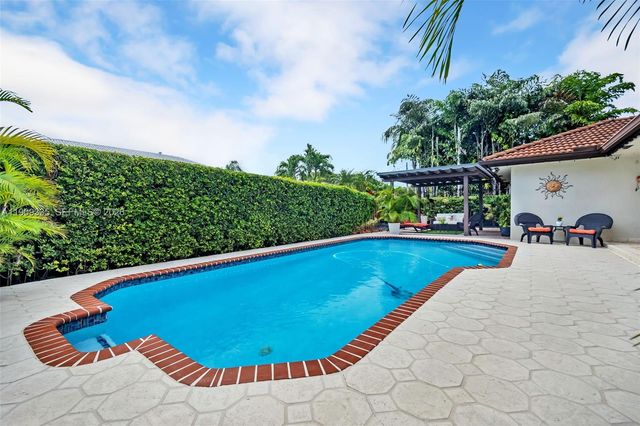 15462 SW 115th Street, Miami, FL 33196
