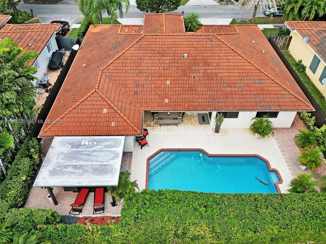 15462 SW 115th Street, Miami, FL 33196