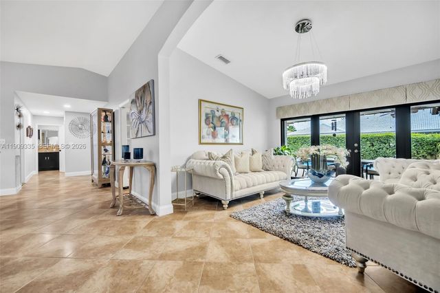 15462 SW 115th Street, Miami, FL 33196