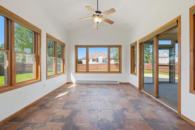 363 Liberty Park Drive, Oregon, WI 53575