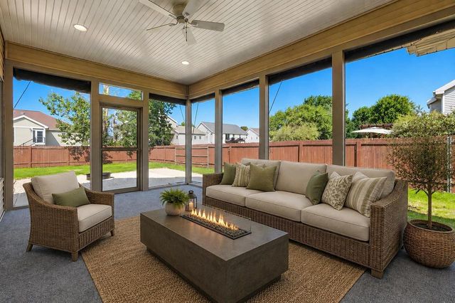363 Liberty Park Drive, Oregon, WI 53575