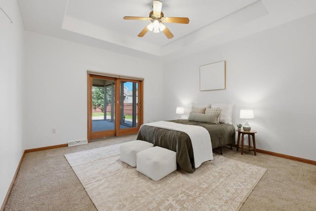 363 Liberty Park Drive, Oregon, WI 53575