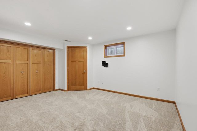 363 Liberty Park Drive, Oregon, WI 53575