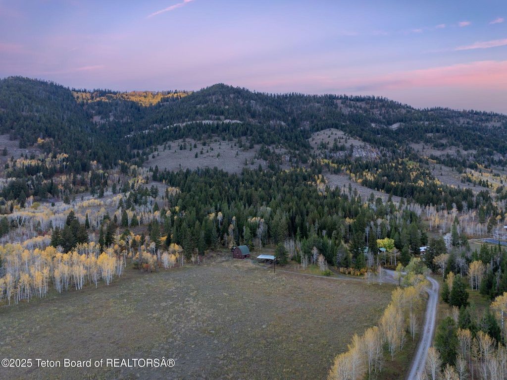 6255 W HIGHWAY 22, Wilson, WY 83014 photo 36