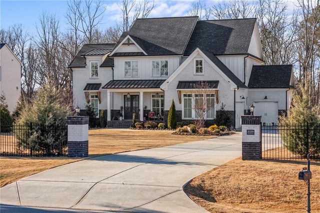 3528 N Bogan Road, Buford, GA 30519