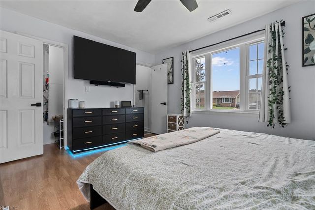 1828 Hidden Valley DR, Virginia Beach, VA 23464