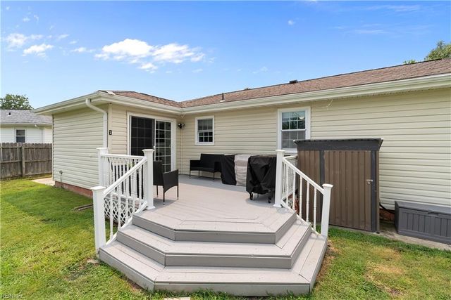 1828 Hidden Valley DR, Virginia Beach, VA 23464