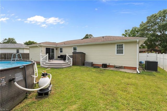 1828 Hidden Valley DR, Virginia Beach, VA 23464