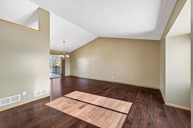 7100 91st Trail N, Brooklyn Park, MN 55445