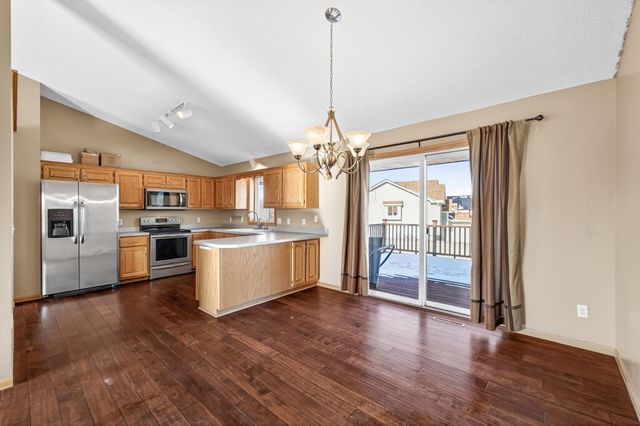 7100 91st Trail N, Brooklyn Park, MN 55445