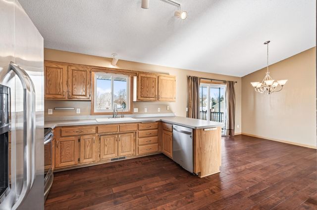 7100 91st Trail N, Brooklyn Park, MN 55445