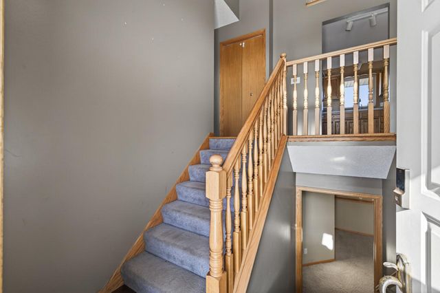 7100 91st Trail N, Brooklyn Park, MN 55445