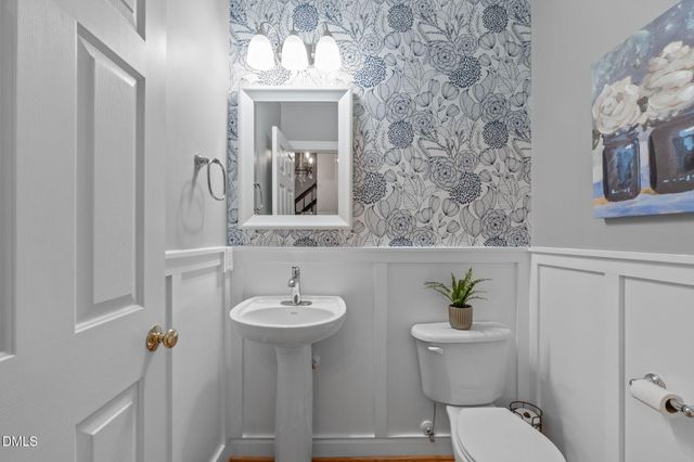 105 Tuska Hills Drive, Holly Springs, NC 27540