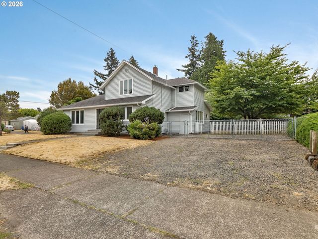 7626 Se CARLTON St, Portland, OR 97206