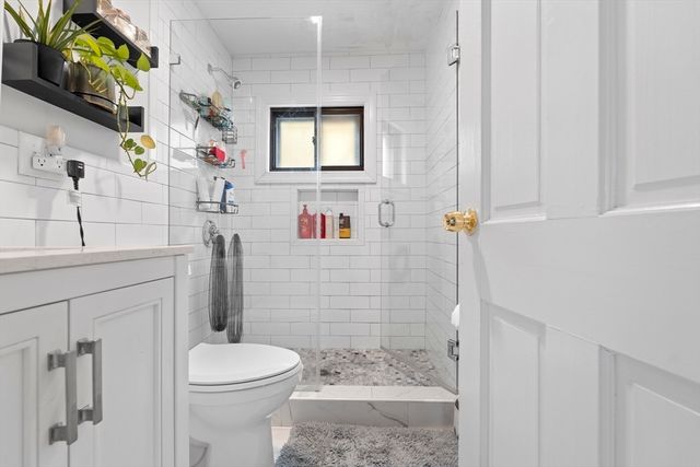 105-107 Saint Andrew Rd, Boston, MA 02128