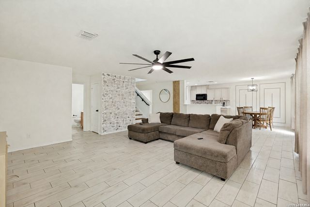 10334 Abilene Stage, San Antonio, TX 78245