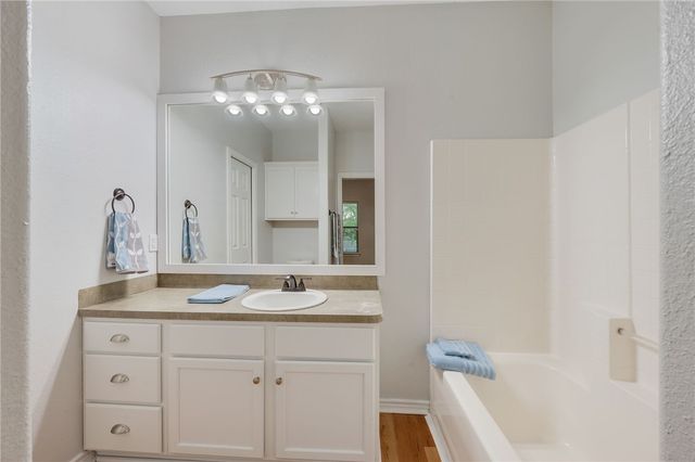 4201 WHISPERING CREEK Drive, College Station, TX 77845