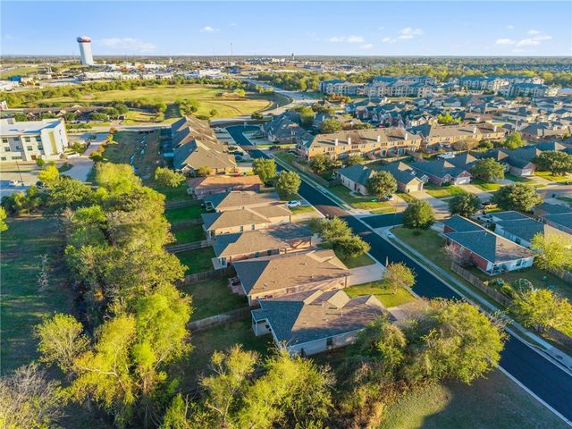 4201 WHISPERING CREEK Drive, College Station, TX 77845