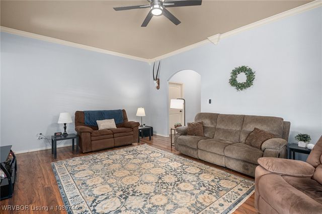 1363 Red Oak Drive, Alma, AR 72921