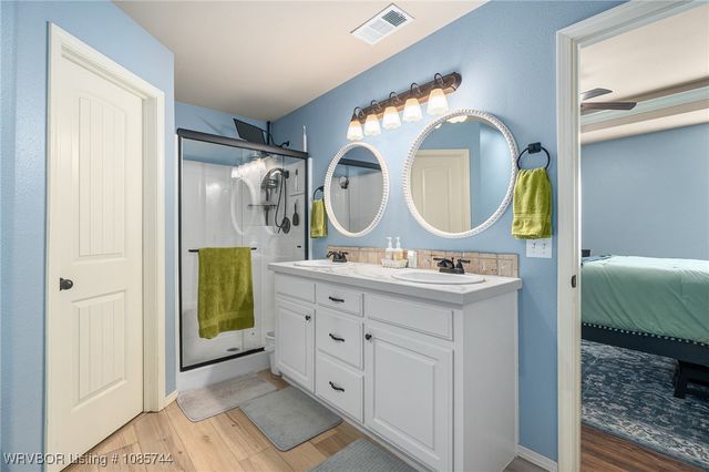 1363 Red Oak Drive, Alma, AR 72921