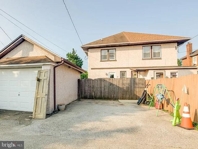 326 E 11TH AVE, Conshohocken, PA 19428