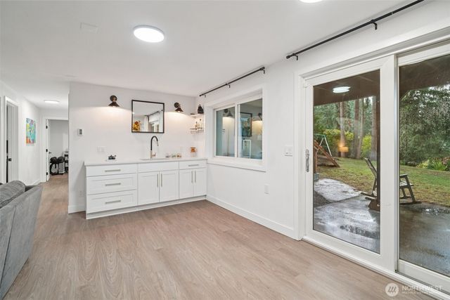 14630 57th Place W, Edmonds, WA 98026